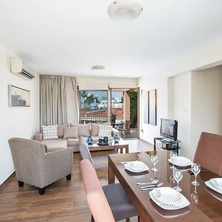 Napiana Αγία Νάπα